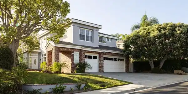 9 Pacific Crest
