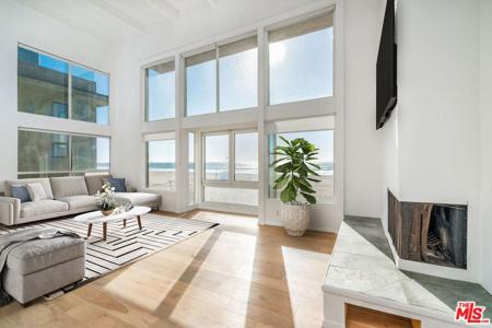 3711 Ocean Front