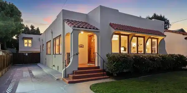 845 Woodland AVE