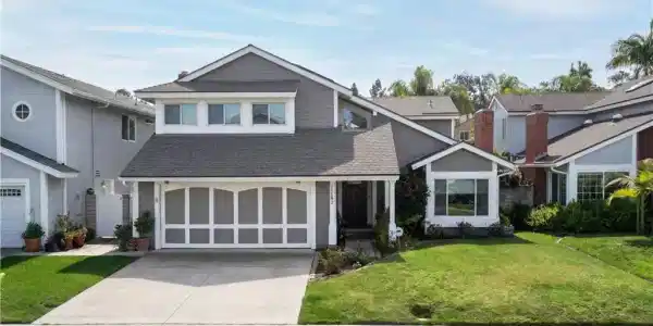 25592 Goldenspring