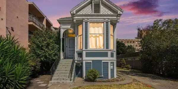 3414 Andover St.