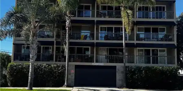 5898 E Naples