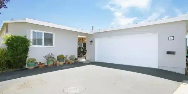 3808 Vista Campana S