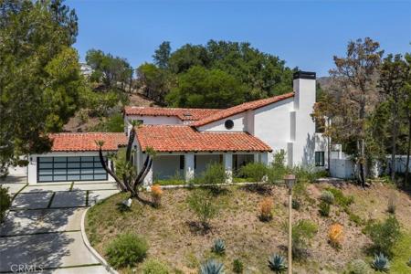 17433 Camino De Yatasto