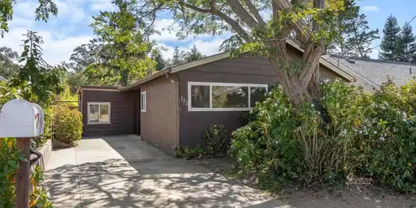 133 Echo Street