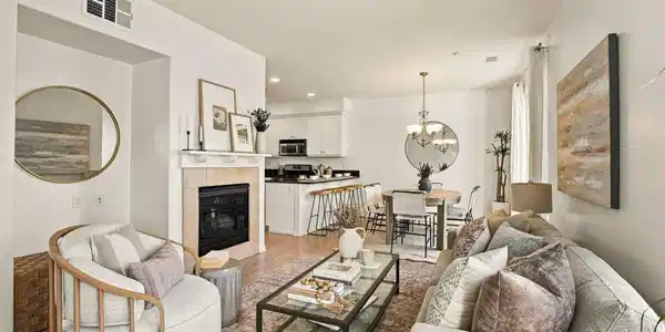 845 Harbor Cliff Way