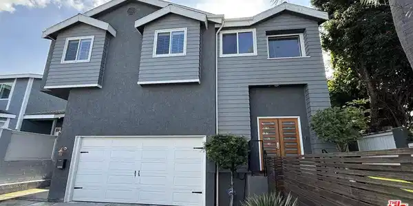 2404 Marshallfield Lane