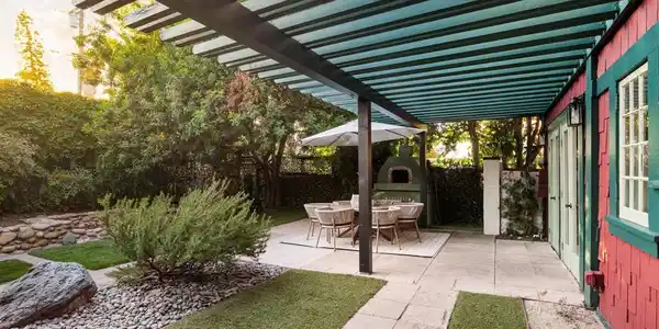 Image 4