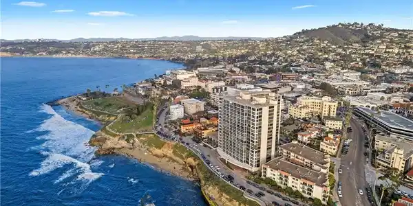 939 Coast Boulevard