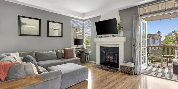 3432 Cameo Dr