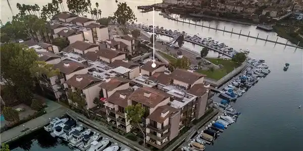 5327 Marina Pacifica Drive N
