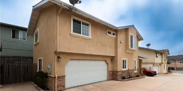 1659 Paso Robles Street