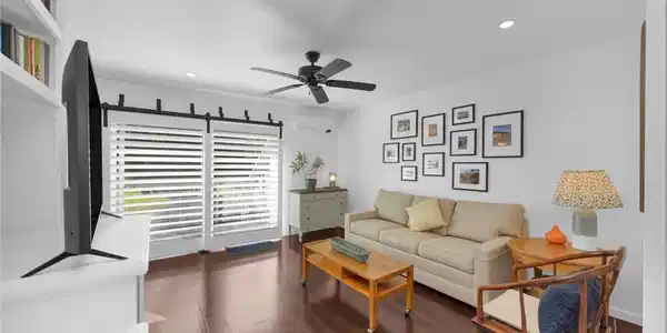 6024 Bixby Village