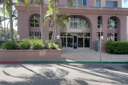 3060 6th Ave