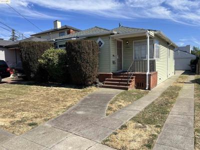 2326 Maywood Ave