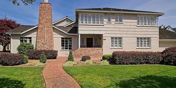 962 Lee Ave