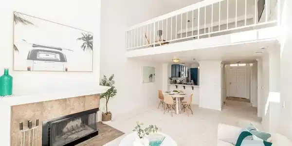 20301 Bluffside Circle