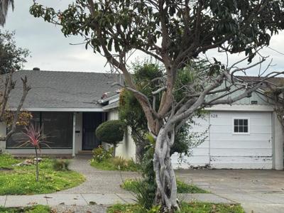 628 Mountain View Avenue