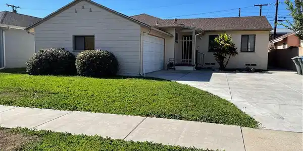 16119 Atkinson Ave.