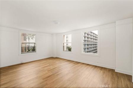 455 E Ocean Boulevard