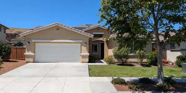 1813 Holsteiner Dr