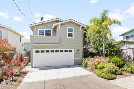 2695 Hemlock Avenue