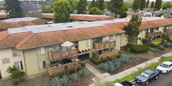 615 Fredricks