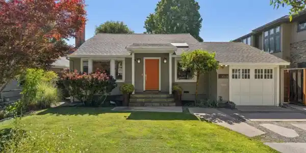 1046 Sonoma Avenue