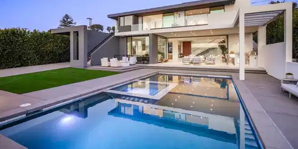 521 S Rios Ave