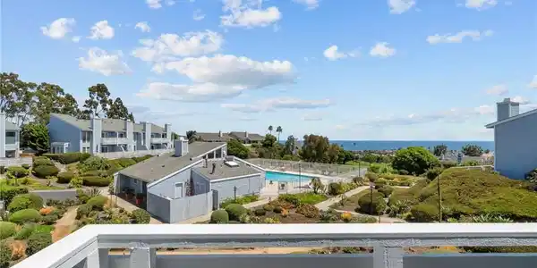 24572 Harbor View Drive