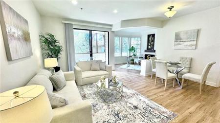 2571 Plaza Del Amo