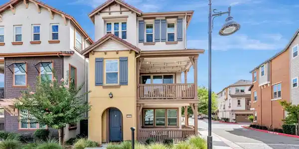 1610 Hidden Creek Lane