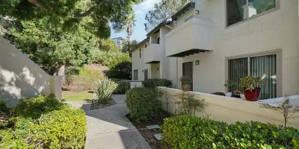 6655 Canyon Rim Row