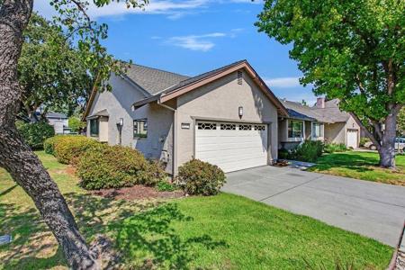 1227 Chantal Way