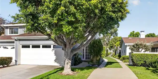 33086 Regatta Court
