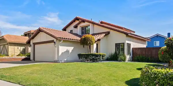 453 Hidden Vista Drive
