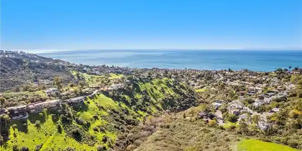 1477 Cerritos