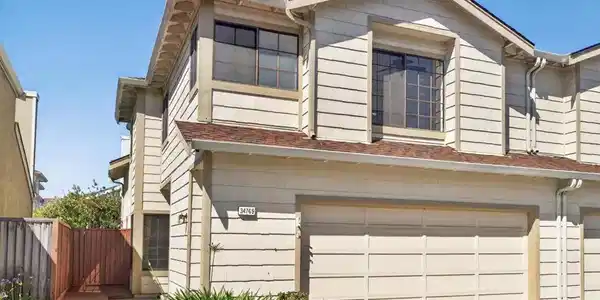 34769 Comstock Cmn