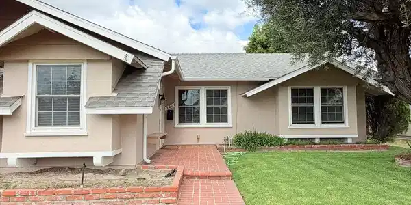 3001 Saint Albans Drive