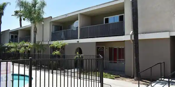 1420 HILLTOP Drive