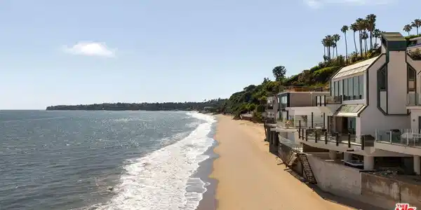 27352 Pacific Coast Highway