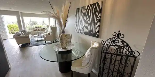 3839 Vista Campana S
