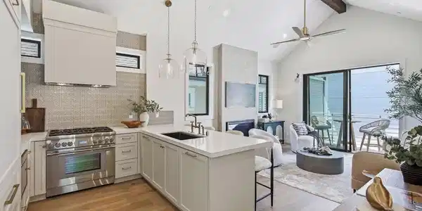 845 G Avenue