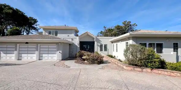 20 Silk Tree Place