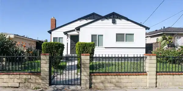 337 Hawaiian Avenue