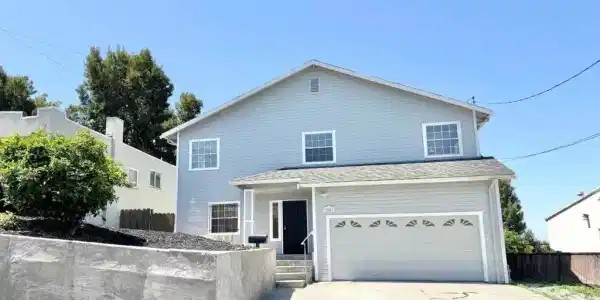 3251 Hyde Street