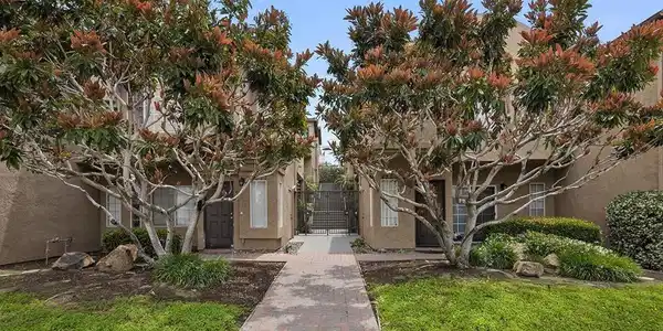 4357 Arizona St