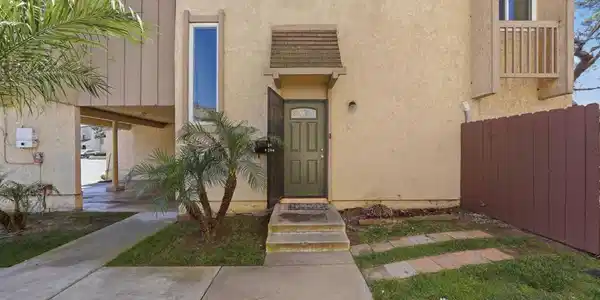 1226 Caminito Cedro