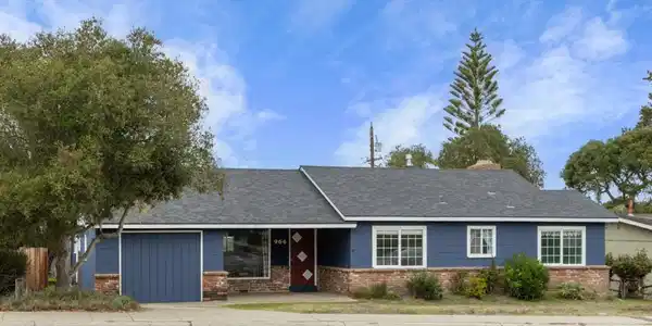 964 Forest Avenue