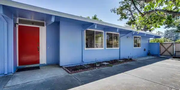 731 E Charleston Road